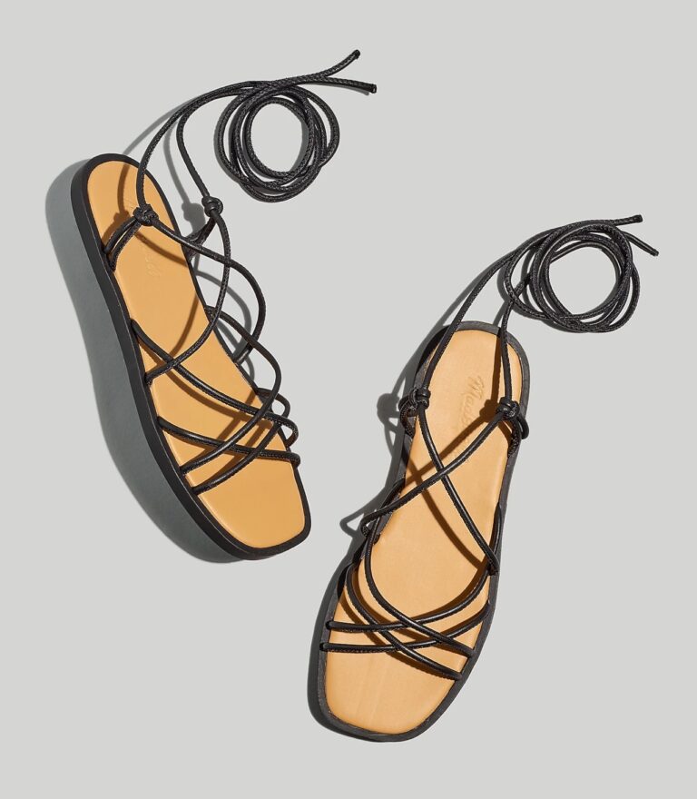 The Soraya Lace Up Sandal 2