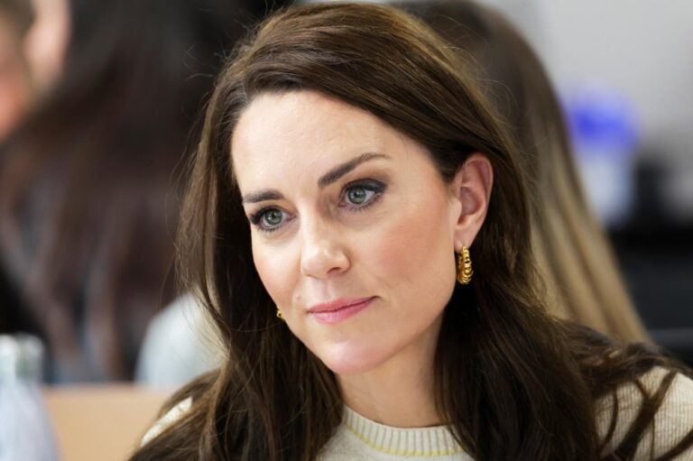Kate Middleton Isnt Returning to Duties Before Green Light From Doctors Despite Foundation Work