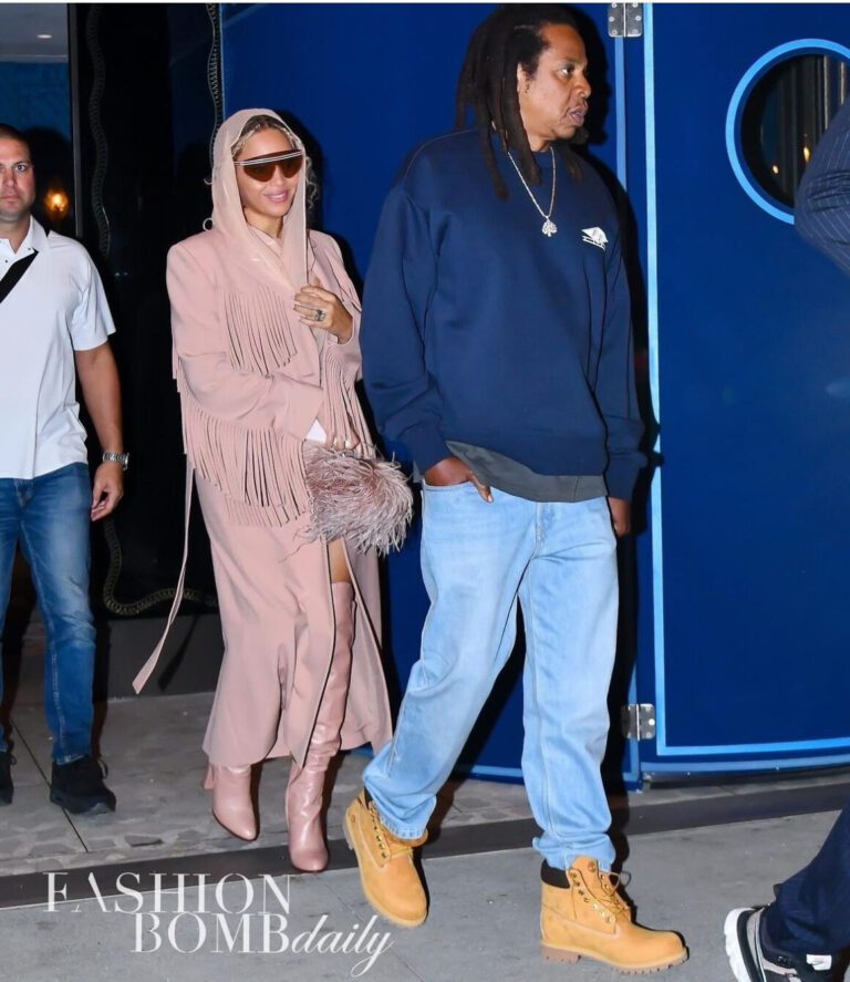 Beyonce wore a Monochromatic Elie Saab Outfit With Jay Z in a Navy 4040 Club Sweatshirt with Louis Vuitton X Timberland Boots to a Private NYC Event 3 1160x1339