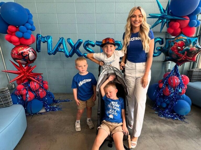 Freddie Freemans Son Attends 1st Dodgers Game Since Health Scare 1