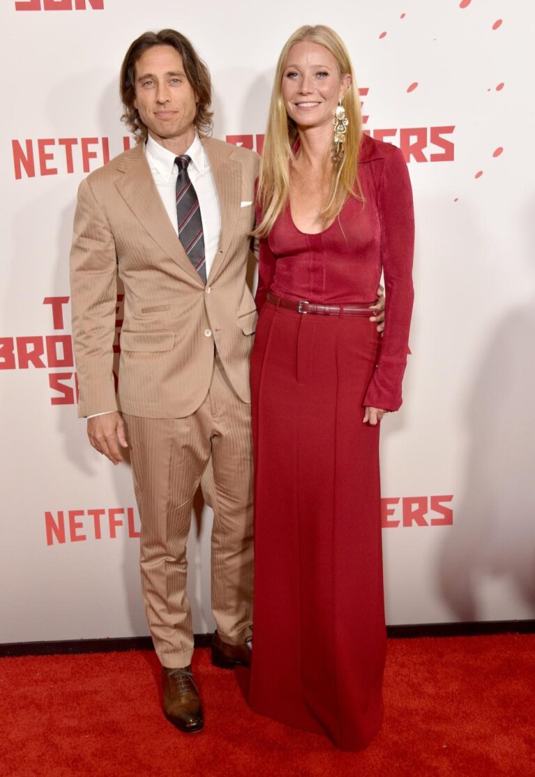 GettyImages 1909137326 Brad Falchuk and Gwyneth Paltrow