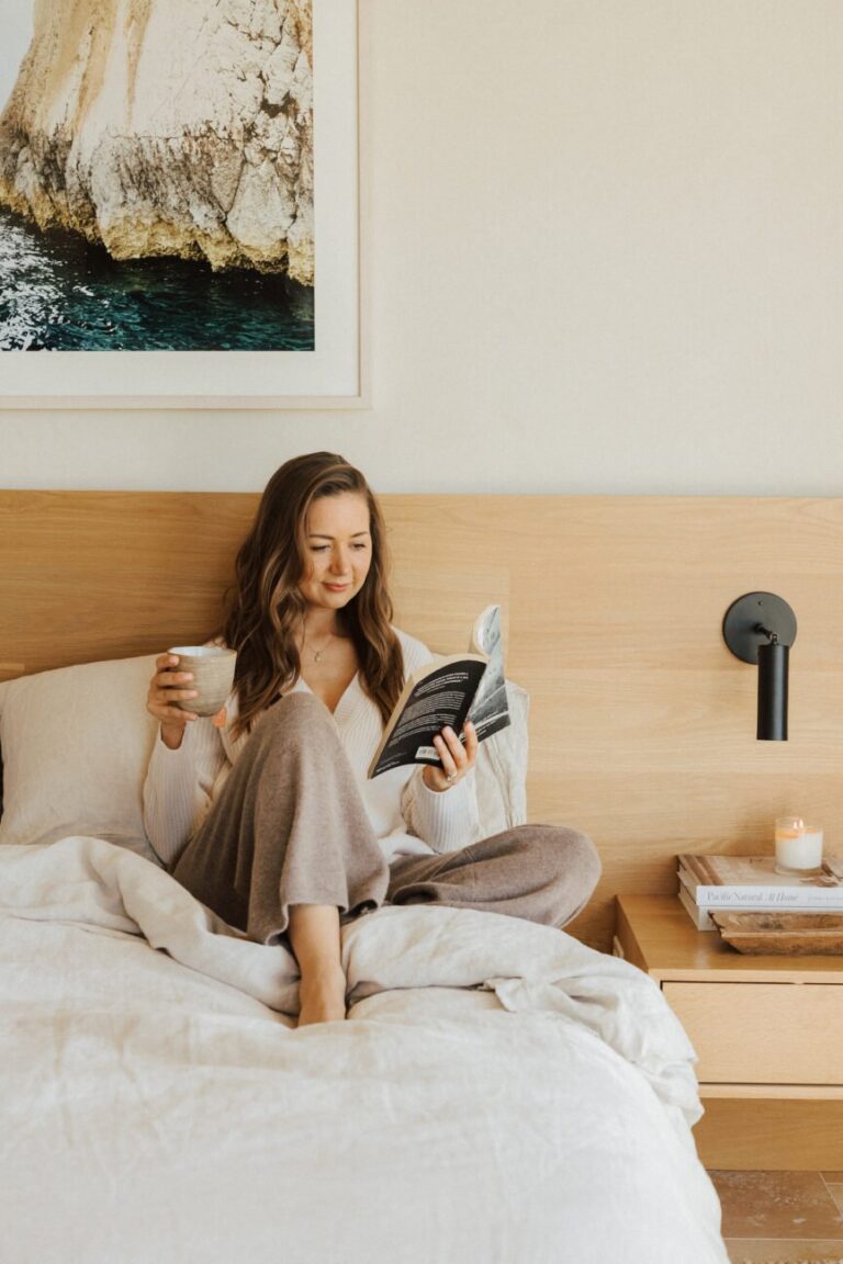 camille styles reading in bed 865x1297