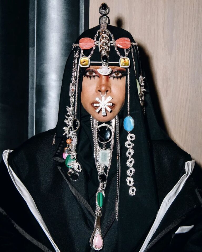 Erykah Badu Honored in Thom Browne Teyana Taylor in LaQuan Smith JT in Guvanch LALA in Jacquemus More 1