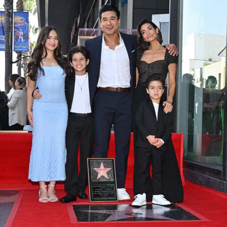 Mario Lopez Poses With All 3 Kids at Hollywood Walk of Fame Ceremony