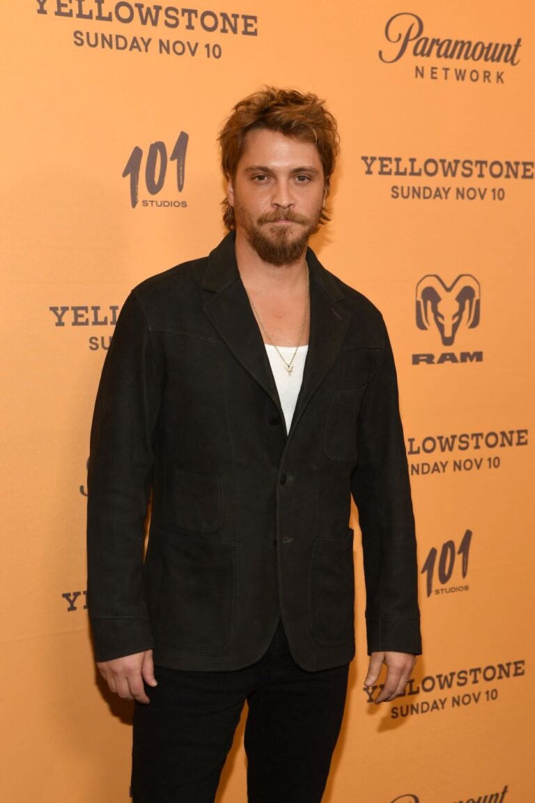 yellowstones Luke Grimes Admits It Was Different Filming Shows Final Season Without Kevin Costner 2183718165