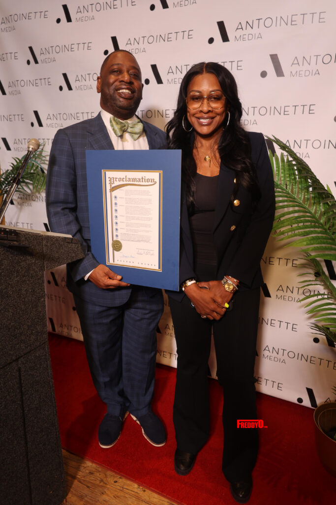 Atlanta Dispatch Pioneering TV Producer Lashan Browning Receives Fulton County Proclamation in Balmain 384a0248