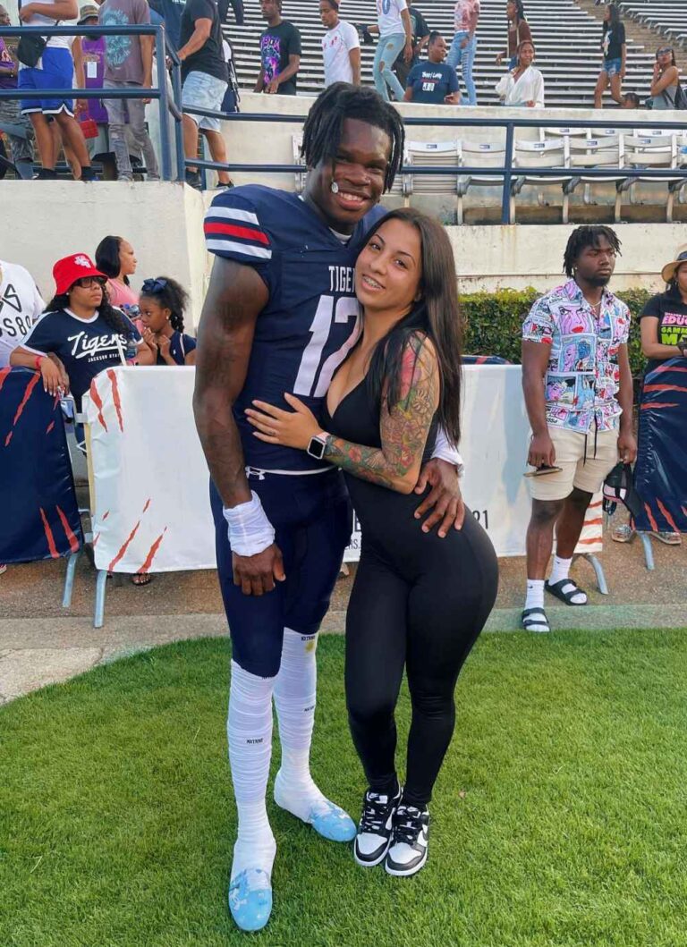 Heisman Trophy Winner Travis Hunter DMed Fiancee for the first Time When He Still Had a Girlfriend 01