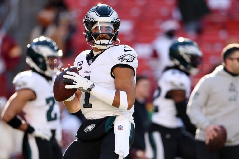 Jalen Hurts Suffers Concussion During Eagles vs Commanders Game Ruled Out 01 2024