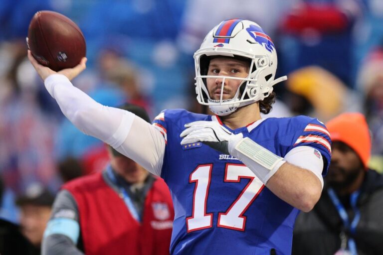 Josh Allen Scores His 65th Career Touchdown Ties Buffalo Bills Record During New York Jets Game