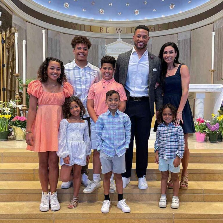 Notre Dame Head Coach Marcus Freeman s Family Guide His Wife Joanna and Their 6 Kids 572