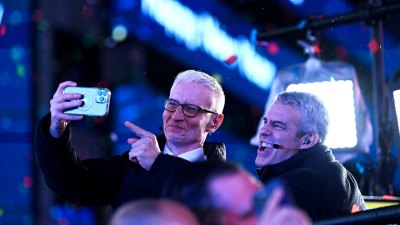 1735773559 Andy Cohen and Anderson Cooper s Funniest Televised New Year s Eve Moments 2