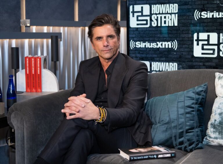 John Stamos Reflects on Love and Loss Tells Dave Coulier You Got This Amid Cancer Battle 1754533626 1