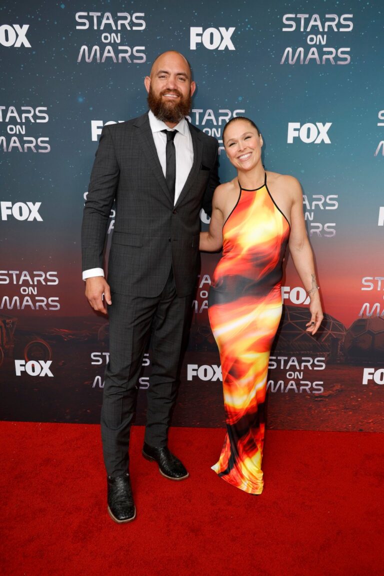 Ronda Rousey Welcomes 2nd Baby With Husband Travis Browne 1495273650 1