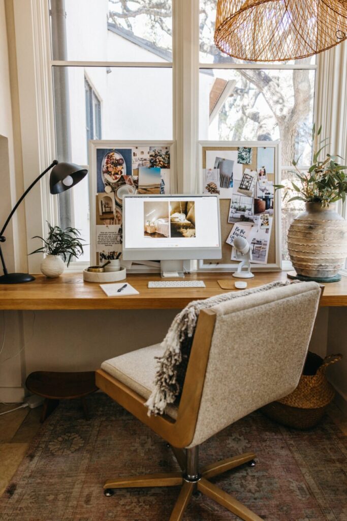 desk january bucket list 865x1297