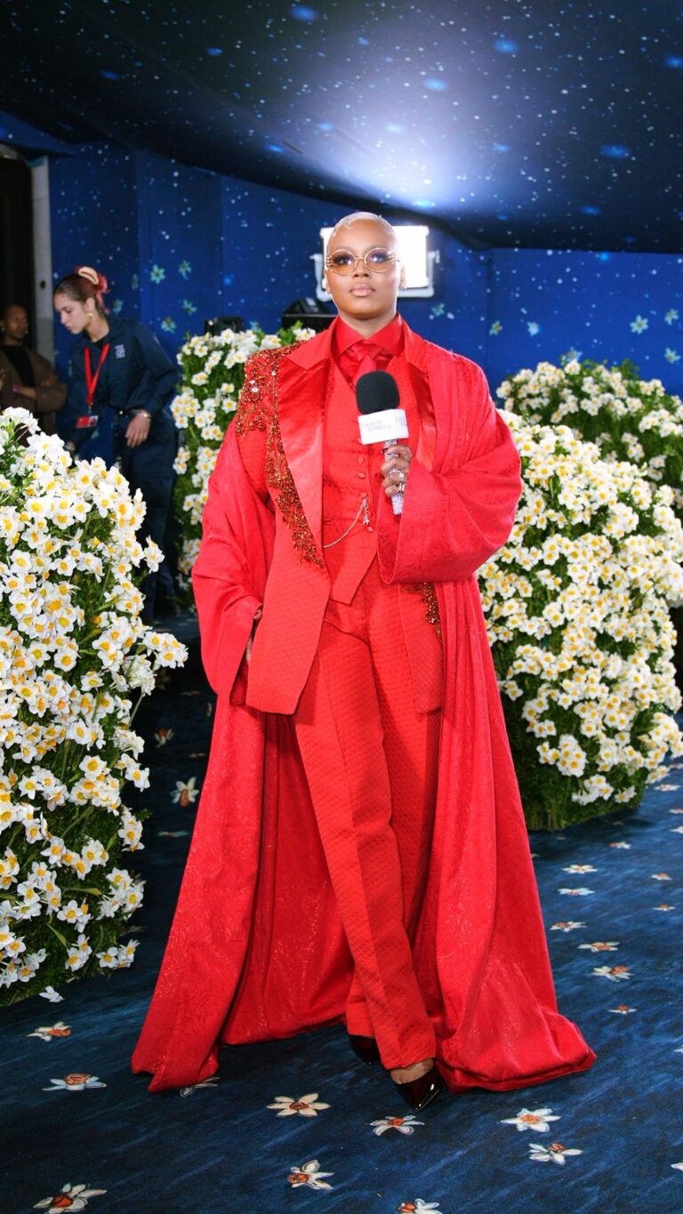 777 8 Claires Life Attending The Met Gala 2025 Wearing Black Opal Beauty claire sulmers